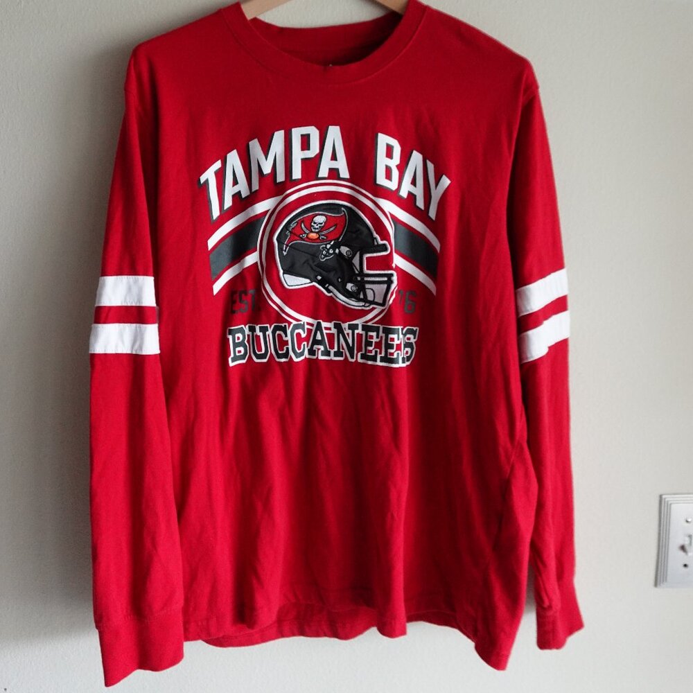 NFL Tampa Bay Buccaneers Long Sleeve Shirt Size XL